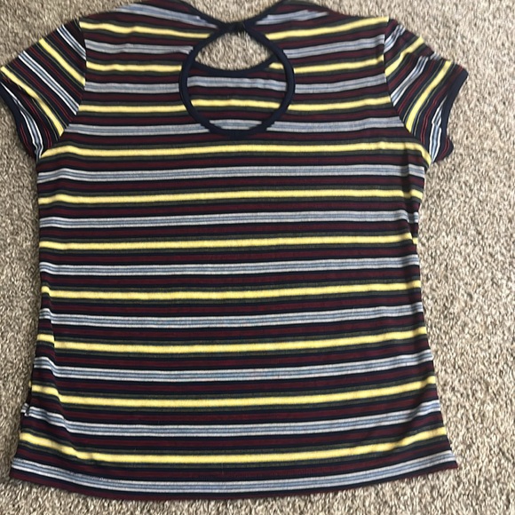 Cute tshirt - Picture 2 of 2